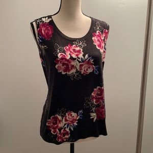 Emily Daniels sleeveless sweater NWOT